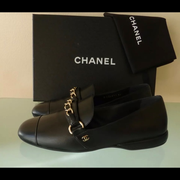 NIB CHANEL Loafers dress SHOES w/dust bag sz 38 Italy AUTHENTIC - Picture 2 of 11